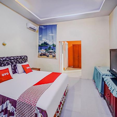 Oyo 90980 Al Karim Syariah Hotel Tanjungbalai Buitenkant foto